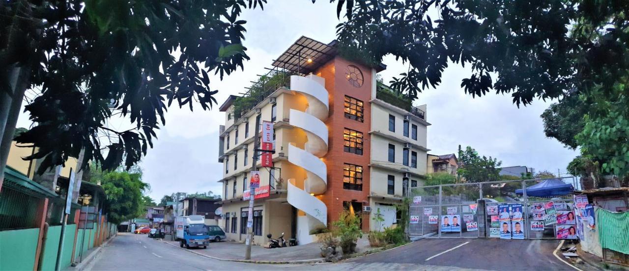 Spiral Suites Hotel Bandar Quezon Luaran gambar